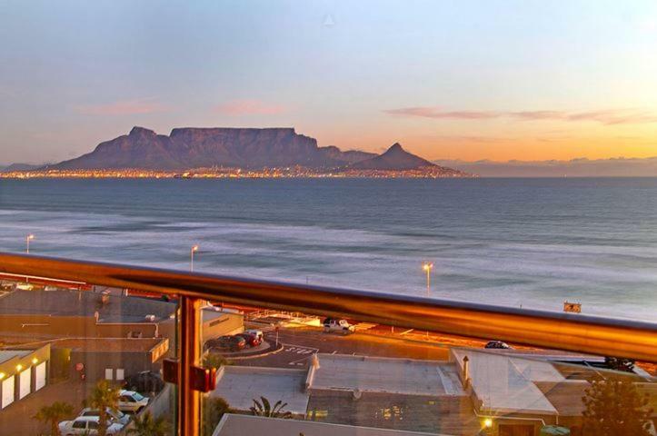Infinity Oceanview 303A Lägenhet Bloubergstrand Exteriör bild