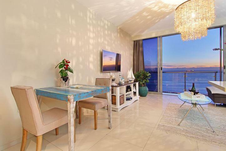 Infinity Oceanview 303A Lägenhet Bloubergstrand Exteriör bild
